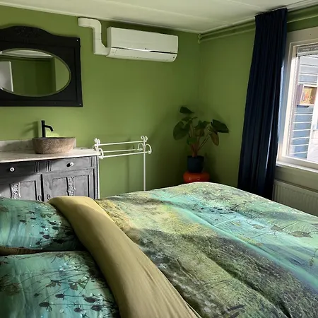 Eekhoorn, Met Barrelsauna Nyaraló