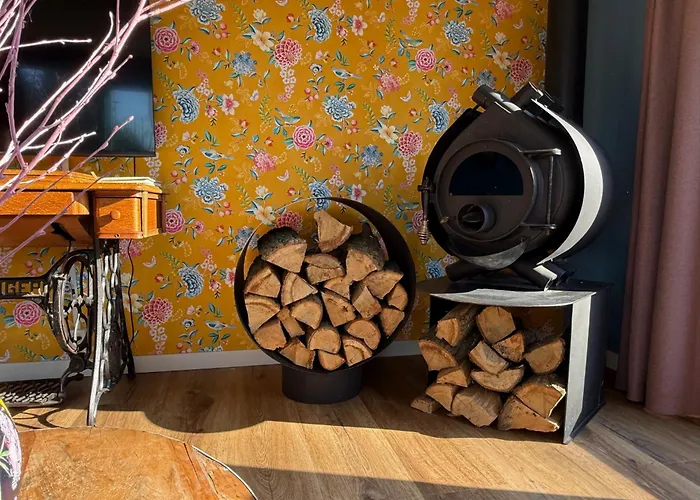 Eekhoorn, Met Barrelsauna Holiday home *