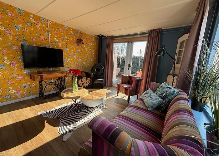 Holiday home Eekhoorn, Met Barrelsauna